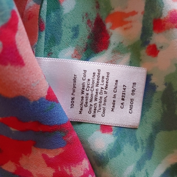 Talbots Floral Top MP - Picture 5 of 7